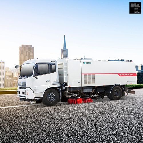 油電動力解耦單發動機洗掃車.jpg